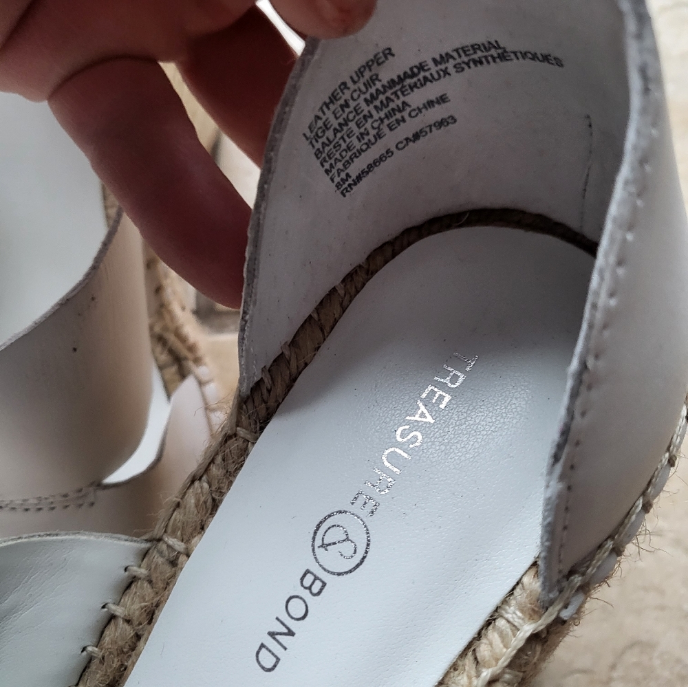 Heels - Picture 5 of 5